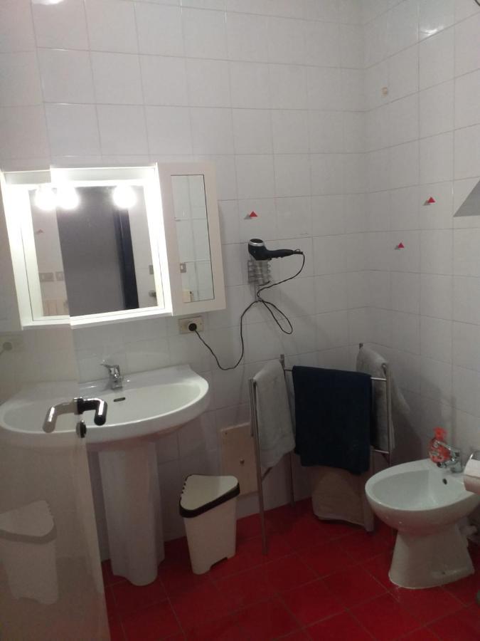 Executive Center Rooms Бари Екстериор снимка